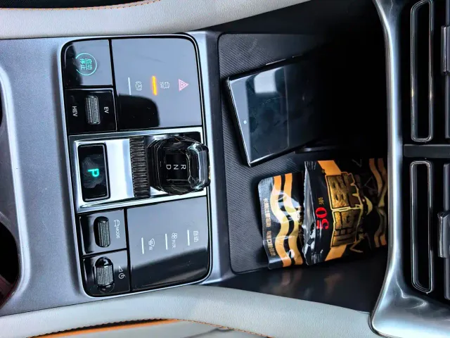 BYD Song PLUS — Фото автомобиля 12