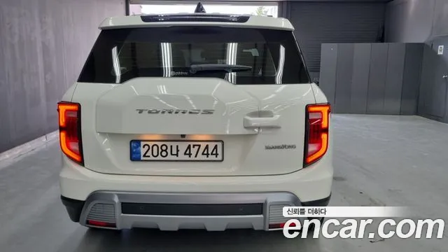 KGM Torres — Фото автомобиля 4