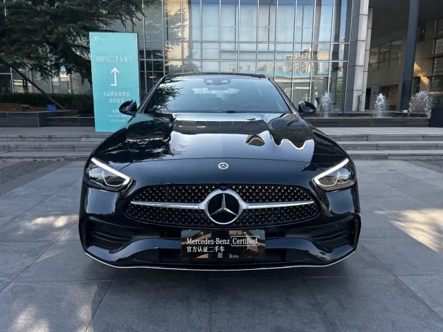 Mercedes-Benz C-Class — Фото автомобиля 4