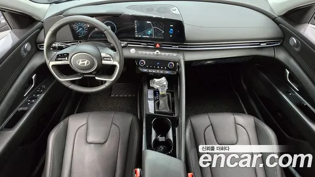 Hyundai Avante CN7 — Фото автомобиля 7