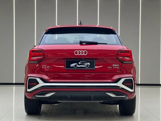 Audi Q2L — Фото автомобиля 17