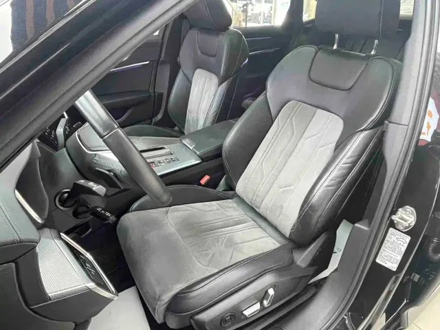 Audi A6L — Фото автомобиля 18