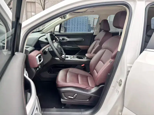 Geely Haoyue — Фото автомобиля 11