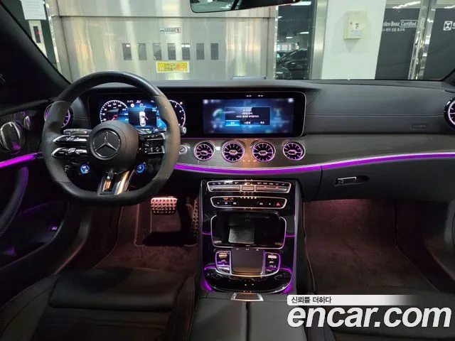 Mercedes-Benz E-Class — Фото автомобиля 7