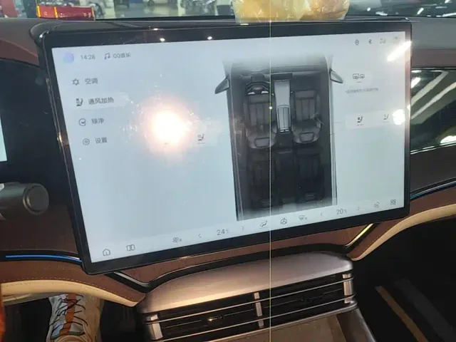 BYD Seal — Фото автомобиля 12
