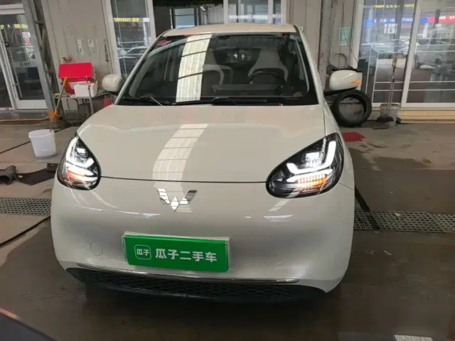Wuling Bingo — Фото автомобиля 2