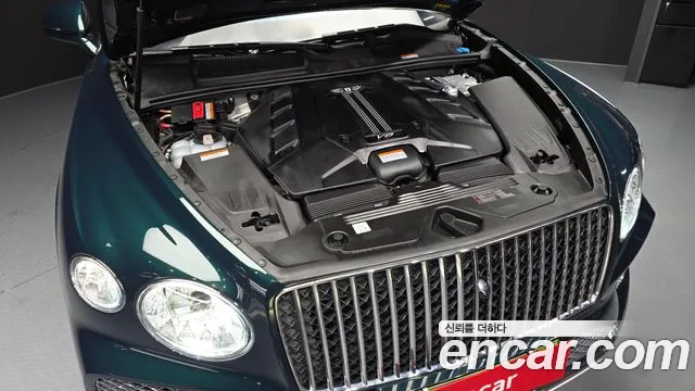 Bentley Bentayga Bentayga 4.0 V8 EWB First Edition — Фото автомобиля 6