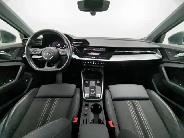 Audi A3 — Фото автомобиля 5