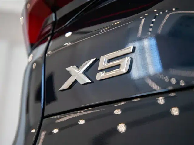 BMW X5 — Фото автомобиля 11