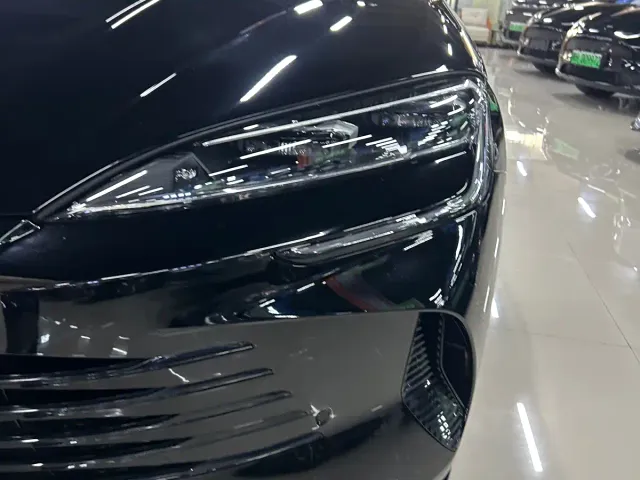 BYD Seal — Фото автомобиля 12