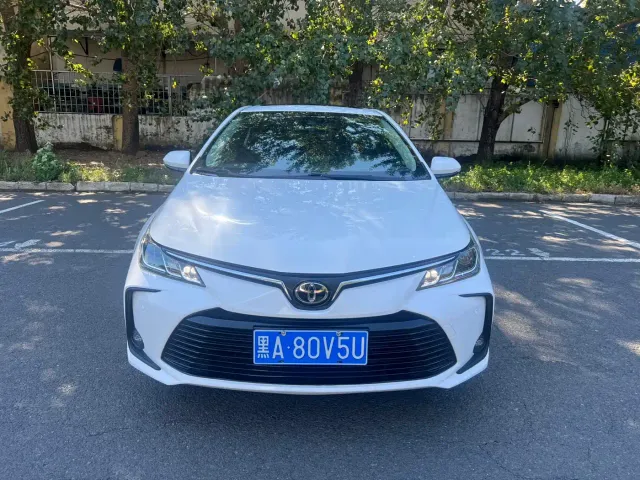 Toyota Corolla — Фото автомобиля 2