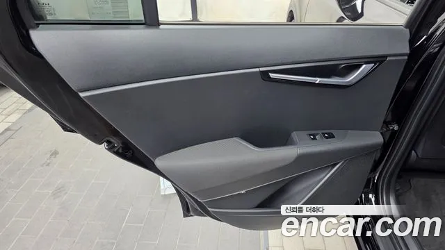 Kia Niro All Niro EV Air — Фото автомобиля 23
