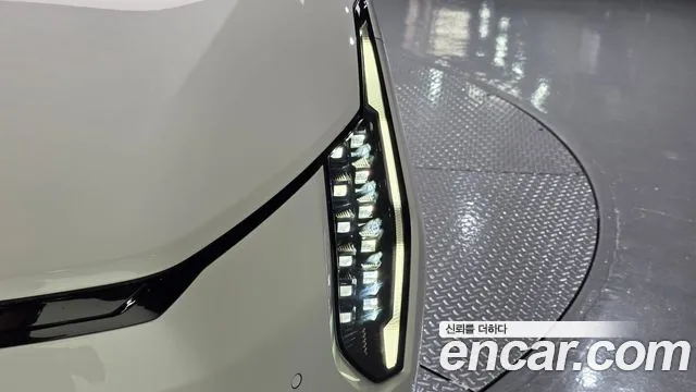 Kia EV4 — Фото автомобиля 18