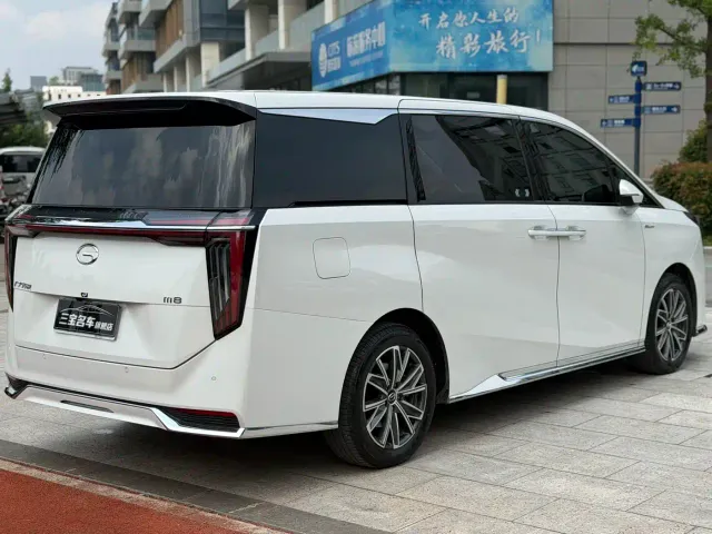 GAC Trumpchi M8 — Фото автомобиля 8