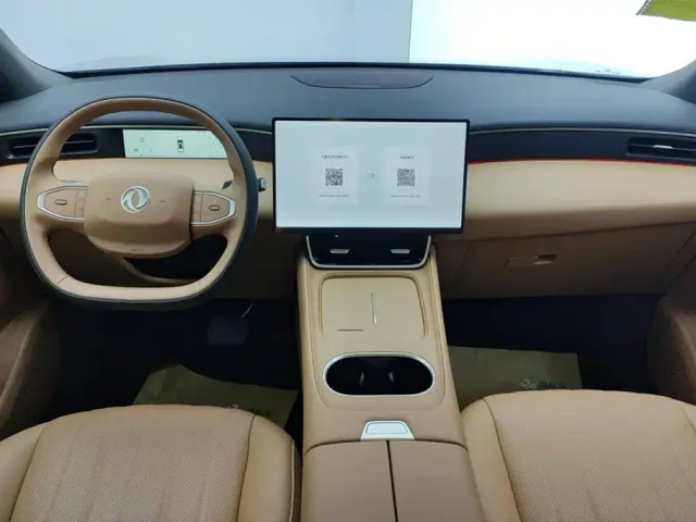 Dongfeng Aeolus L8 — Фото автомобиля 12
