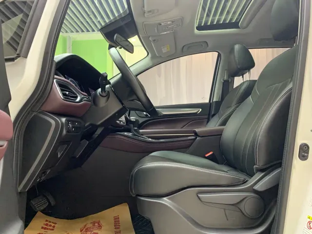 GAC Trumpchi M6 — Фото автомобиля 13