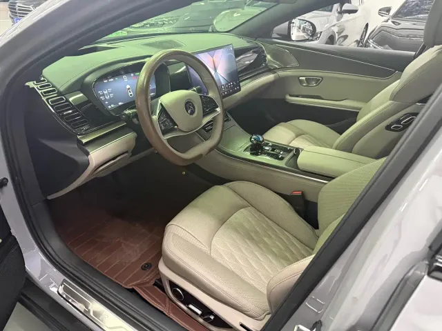 BYD Han 2025 Model EV 701KM LiDAR Smart Driving Version — Фото автомобиля 9