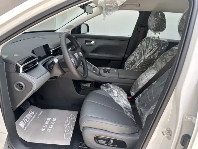 GAC Trumpchi GS4 — Фото автомобиля 11
