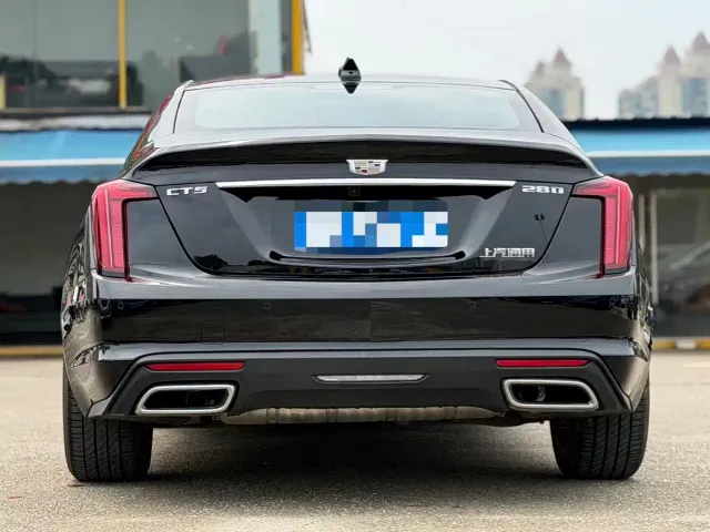Cadillac CT5 — Фото автомобиля 5