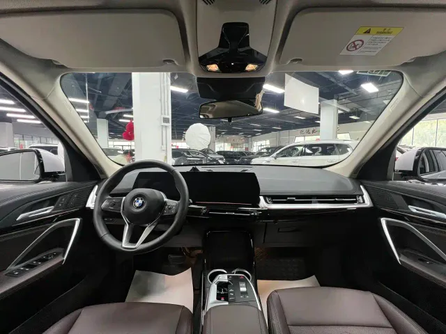 BMW X1 — Фото автомобиля 7