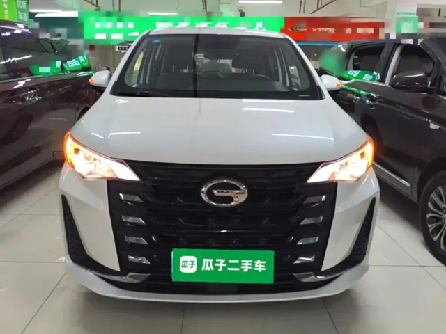 GAC Trumpchi M6 — Фото автомобиля 2