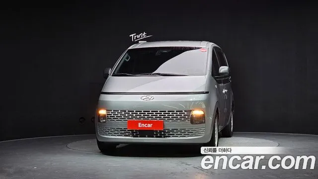 Hyundai Staria Staria Карго 5 мест — Фото автомобиля 3