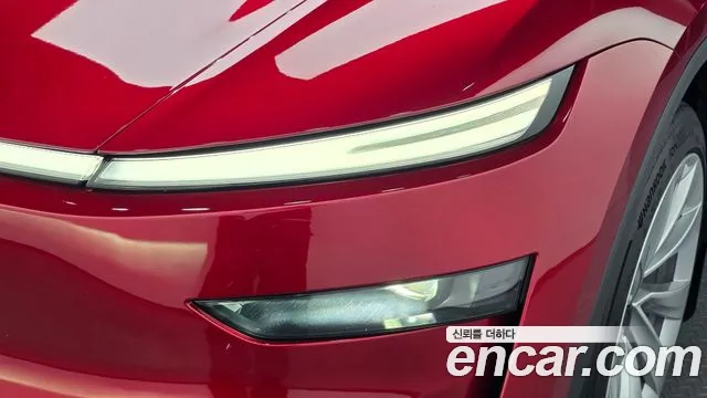Tesla Model Y — Фото автомобиля 7