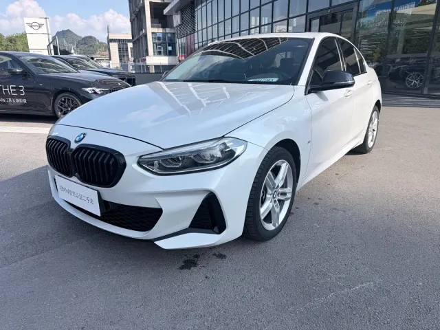 BMW 1 Series — Фото автомобиля 2
