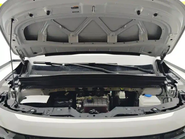 Leapmotor B10 — Фото автомобиля 10