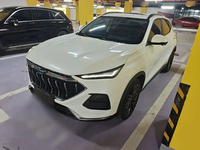 Фотография автомобиля — Changan Oushang X5
