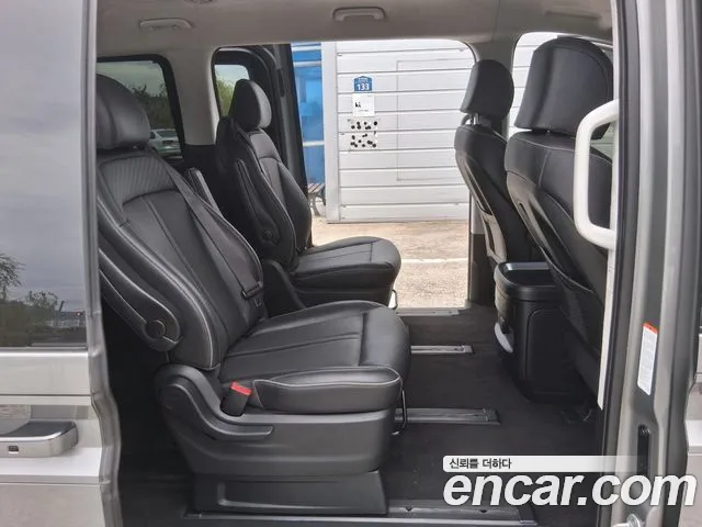 Hyundai Staria — Фото автомобиля 13