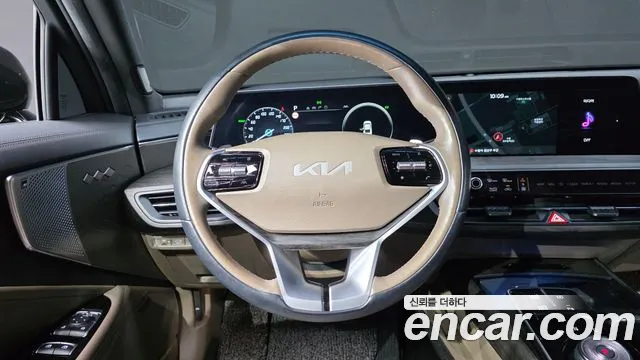 Kia K8 Hybrid — Фото автомобиля 20