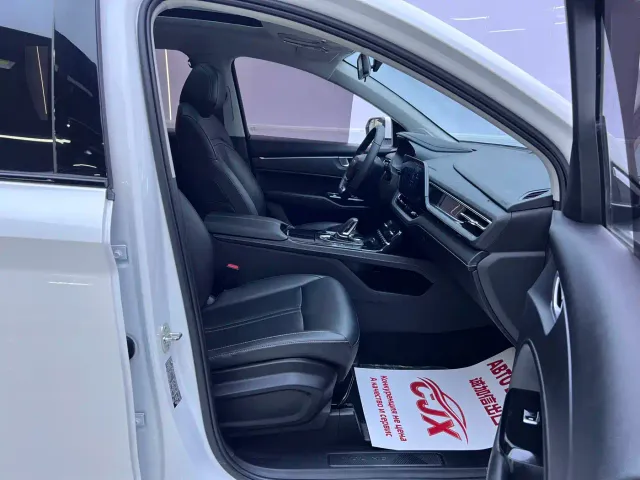 Wuling Victory — Фото автомобиля 19