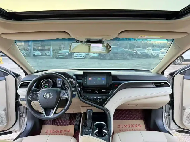 Toyota Camry — Фото автомобиля 8