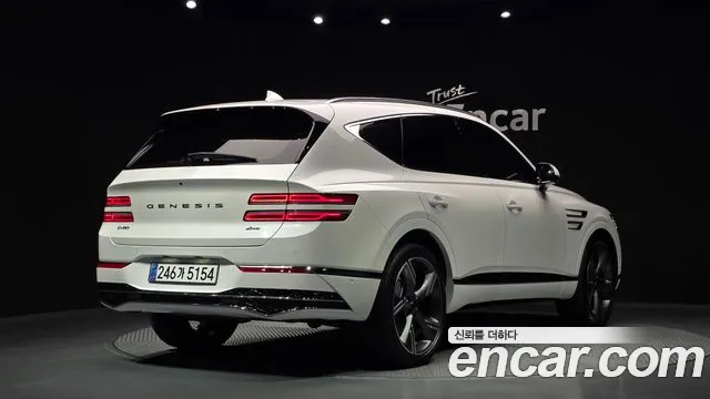 Genesis GV80 2.5T Бензин AWD — Фото автомобиля 2