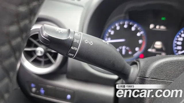 Hyundai Kona New — Фото автомобиля 30