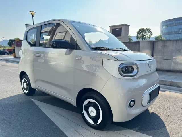 Wuling Hongguang Mini EV — Фото автомобиля 3