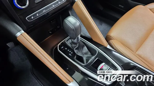 Renault-KoreaSamsung QM6 Новый QM6 2.0 GDe RE Signature 2WD — Фото автомобиля 9