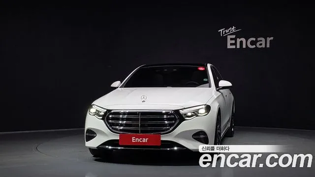 Mercedes-Benz E-Class E-класс W214 E300 4MATIC Exclusive — Фото автомобиля 3