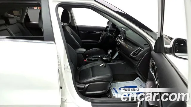 Kia Seltos Seltos Бензин 1.6 турбо 2WD — Фото автомобиля 11
