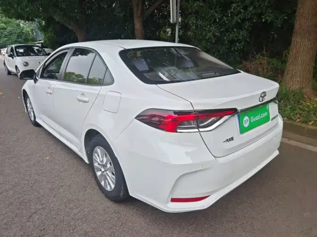 Toyota Corolla — Фото автомобиля 22