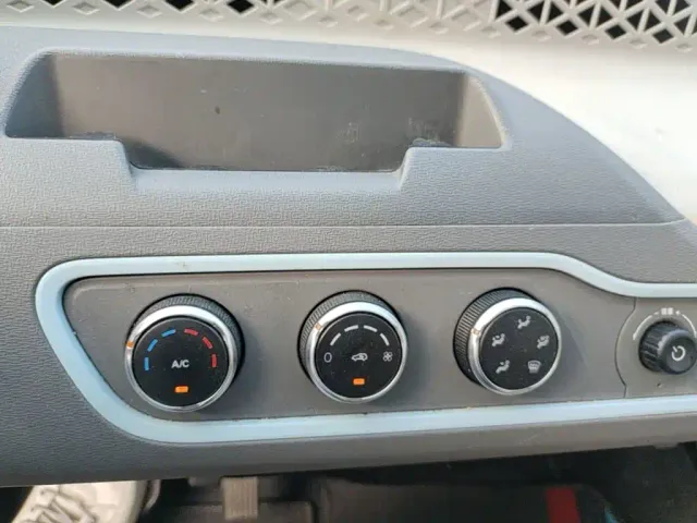 DFSK Mini EV — Фото автомобиля 12