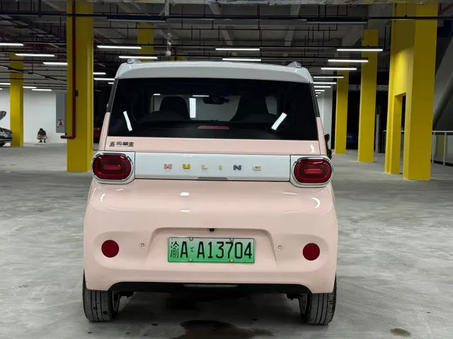 Wuling Hongguang Mini EV — Фото автомобиля 5