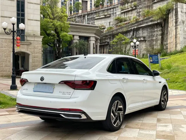 Volkswagen Sagitar — Фото автомобиля 9
