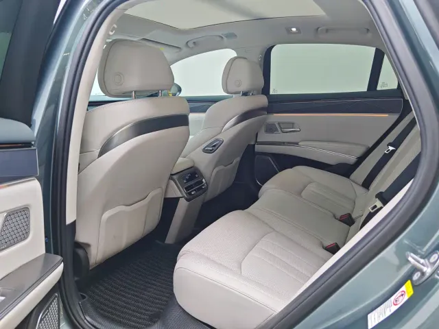 BYD Han L — Фото автомобиля 8