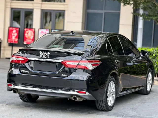 Toyota Camry — Фото автомобиля 8