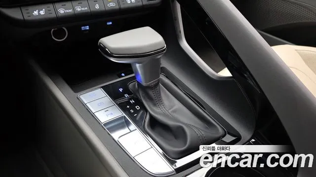 Hyundai Avante — Фото автомобиля 9