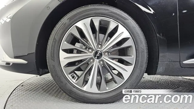 Kia K8 K8 Hybrid — Фото автомобиля 5