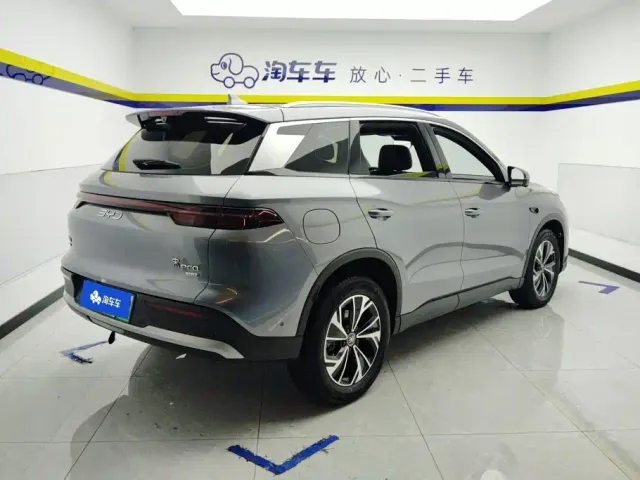 BYD Song Pro — Фото автомобиля 3