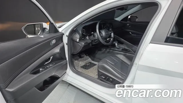Hyundai Avante — Фото автомобиля 10